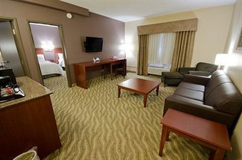 Canad Destination Centre Garden Hotel 3*
